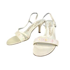 Vintage Heels 1970's Nina Off White Satin Like Heels
